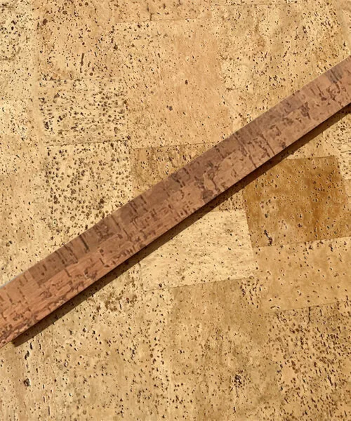Cherry Line – 11mm (7/16″) (T-Molding)