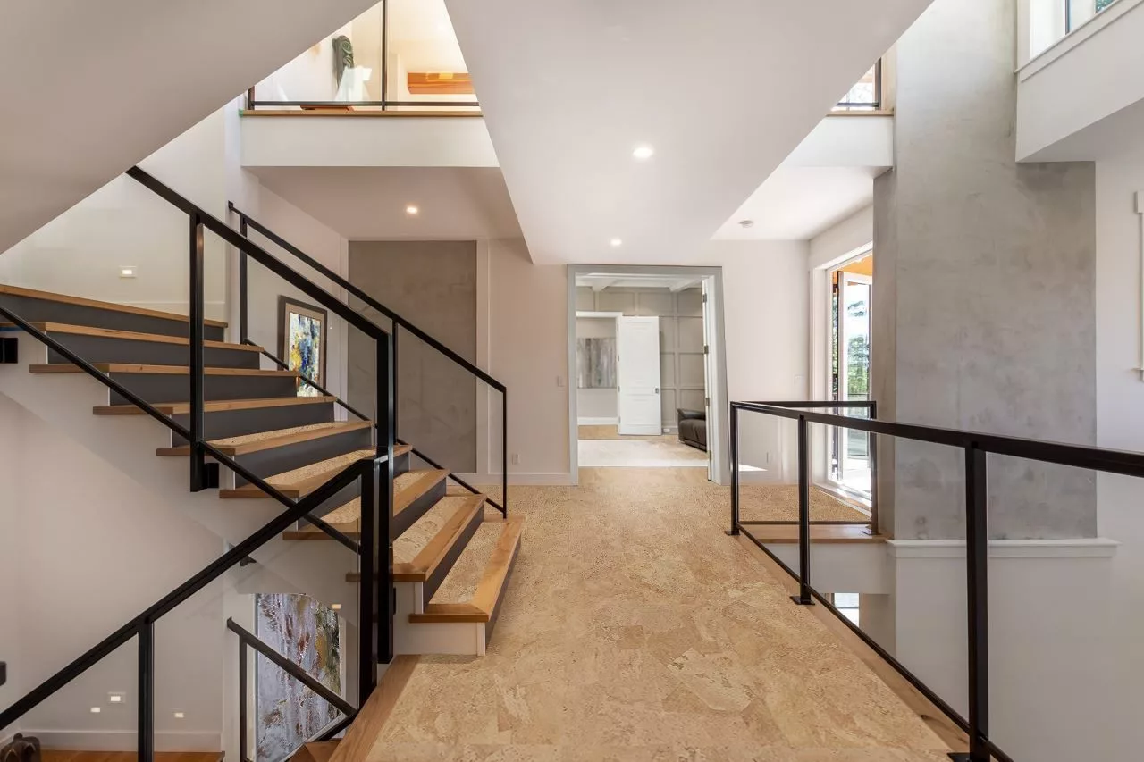 Logan - 5/16" (8mm) - Cork Glue Down Tile (GLo8) cork floating flooring logan forna