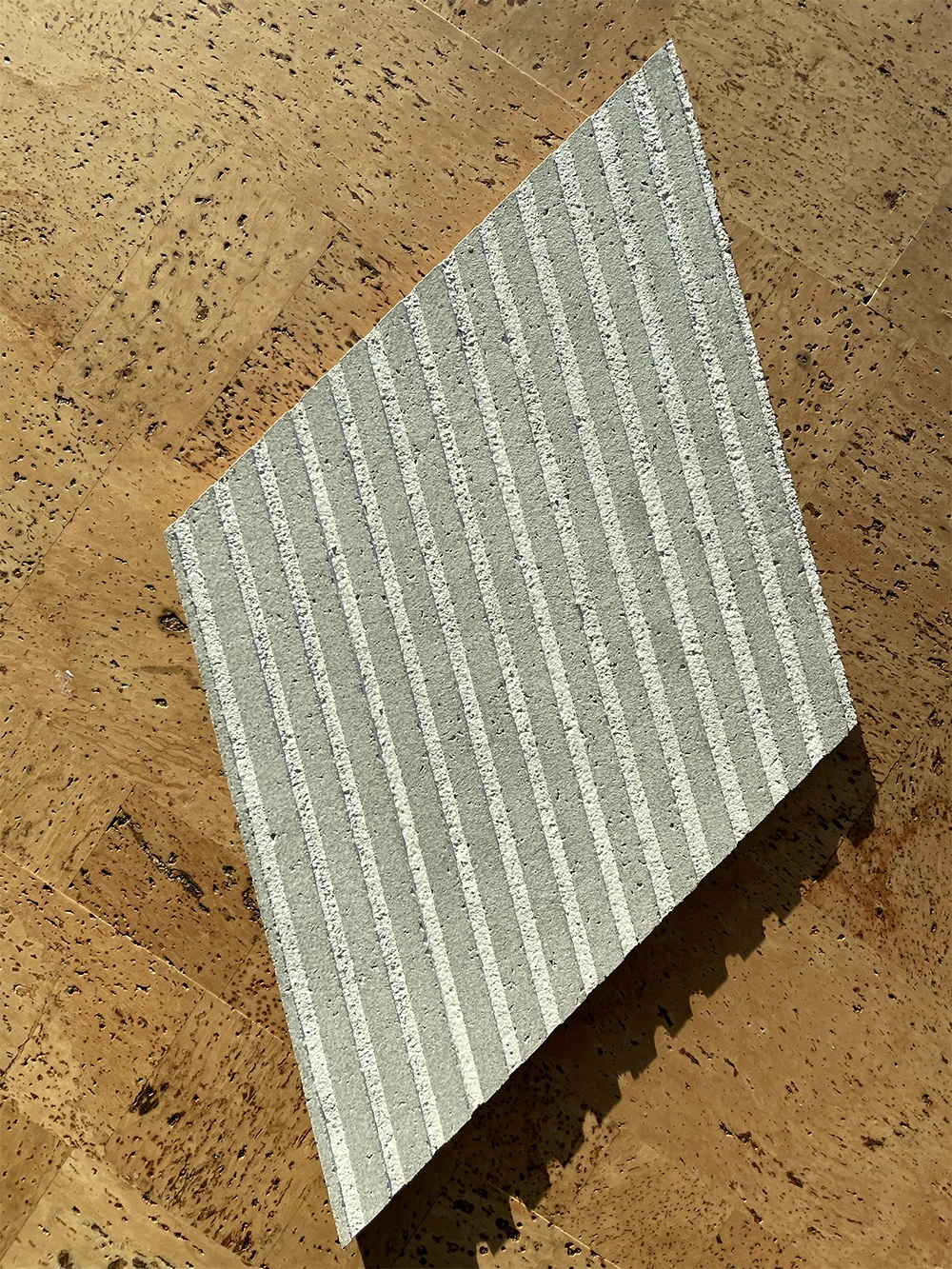 Gray Rigato - 7/16" (11mm) - 3D Cork Wall Panels (WGR11) Gray Rigato - 7/16” (11mm) 3D Cork Wall Panels (WGR11) - 3D Cork Wall and Ceiling Panels with MDF flooring detail view