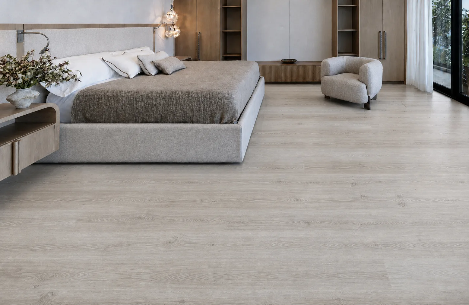 Light Grey Oak - 13/32" (10.5mm) - Design Cork Floating (FLG10.5) Spacious bedroom with light grey oak cork planks and contemporary neutral decor