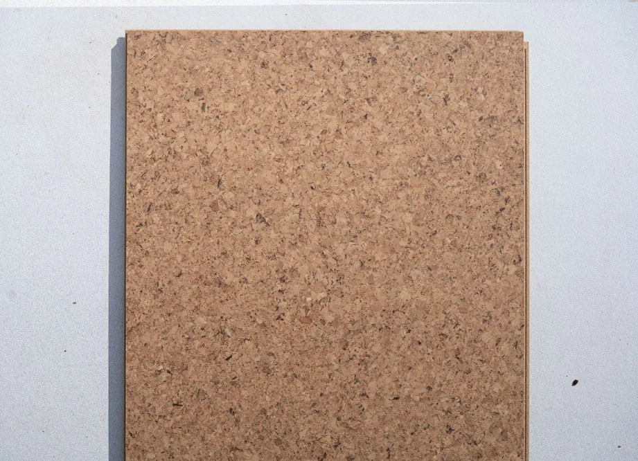 Seaside - 7/16" (11mm) - Swiss Real Cork Floating (FSea11) Seaside – 11mm (7/16″) (Cork Floating) - Image 3