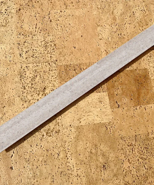Vertical – 11mm (7/16″) (T-Molding)