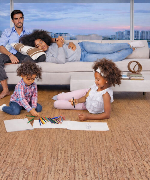 Woodflow - 1/2" (12mm) - Cork Floating (FWof12) Family living room with Woodflow cork flooring