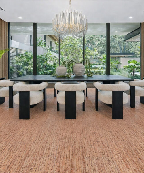 Dining room with Woodflow cork flooring